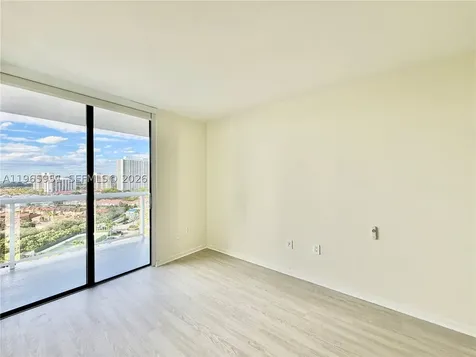 20515 E Country Club Drive Aventura FL 33180