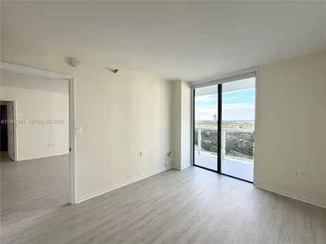 20515 E Country Club Drive Aventura FL 33180