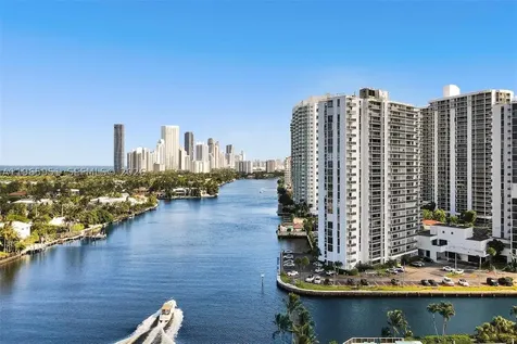 20515 E Country Club Drive Aventura FL 33180
