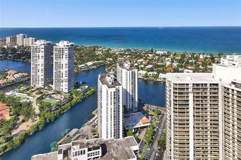 20515 E Country Club Drive Aventura FL 33180
