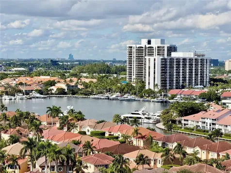 20515 E Country Club Drive Aventura FL 33180