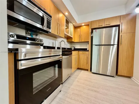 20515 E Country Club Drive Aventura FL 33180
