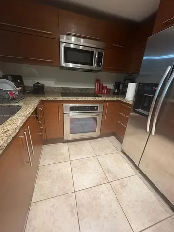 2681 N Flamingo Road Sunrise FL 33323