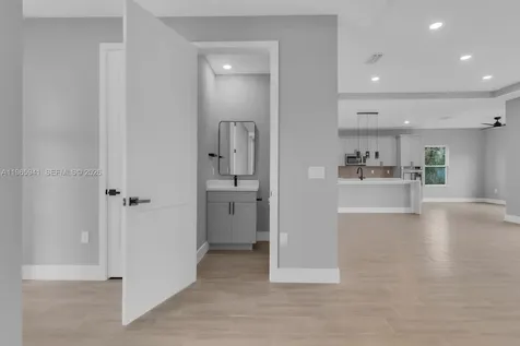 1821 Missouri Palm Bay FL 32907