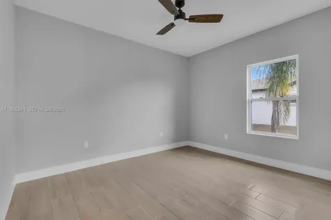 1821 Missouri Palm Bay FL 32907