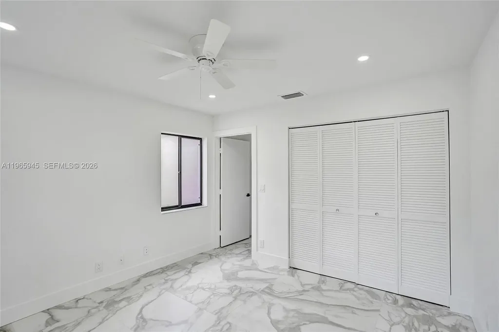 6128 Kings Gate Circle Delray Beach FL 33484