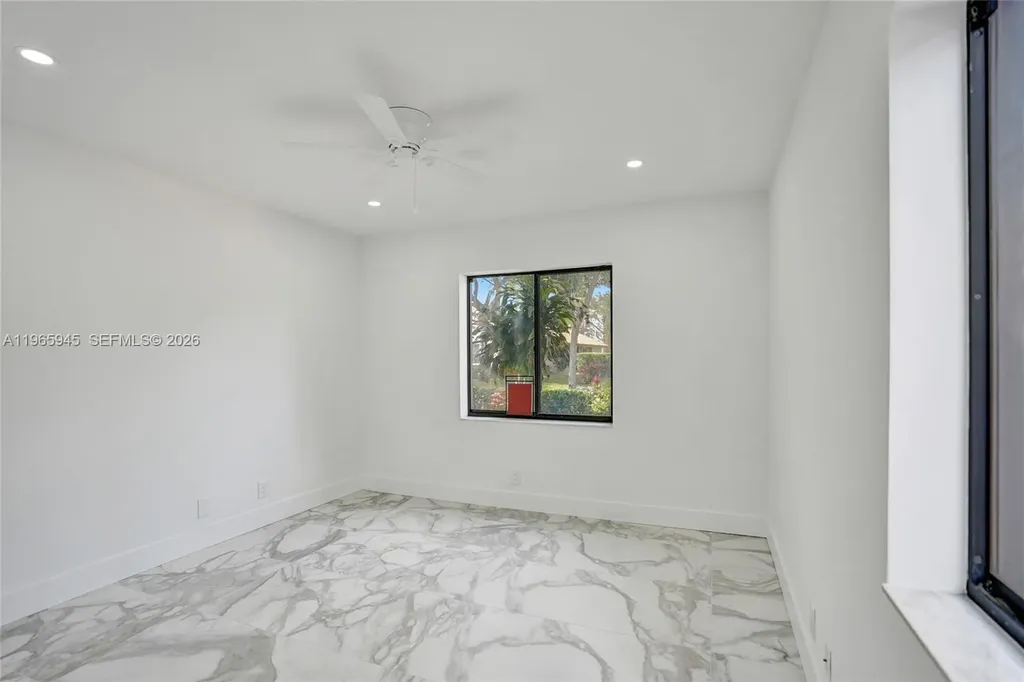6128 Kings Gate Circle Delray Beach FL 33484