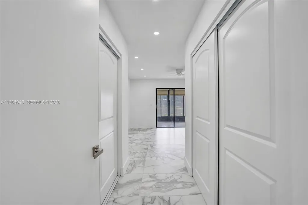 6128 Kings Gate Circle Delray Beach FL 33484