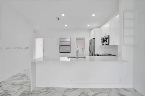 6128 Kings Gate Circle Delray Beach FL 33484