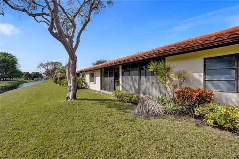 6128 Kings Gate Circle Delray Beach FL 33484