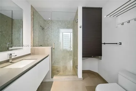 68 SE 6th Street Miami FL 33131