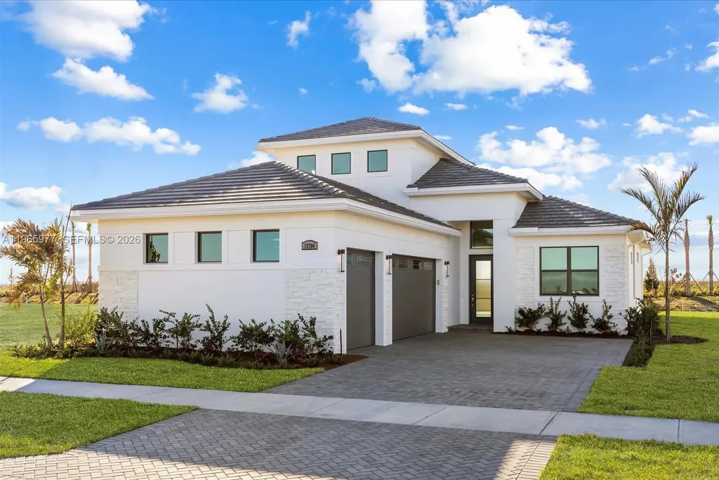 13704 SW Shinnecock Drive Port St. Lucie FL 34987