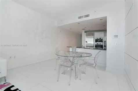 17121 Collins Avenue Sunny Isles Beach FL 33160