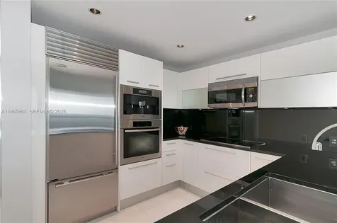 17121 Collins Avenue Sunny Isles Beach FL 33160