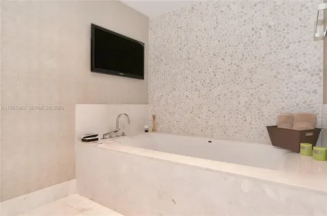 17121 Collins Avenue Sunny Isles Beach FL 33160