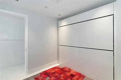 17121 Collins Avenue Sunny Isles Beach FL 33160