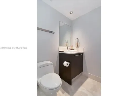 17121 Collins Avenue Sunny Isles Beach FL 33160
