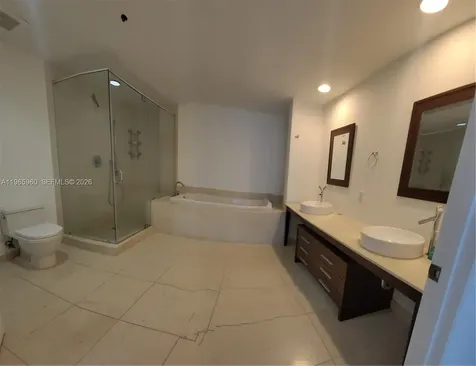 475 Brickell Avenue Miami FL 33131