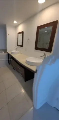 475 Brickell Avenue Miami FL 33131