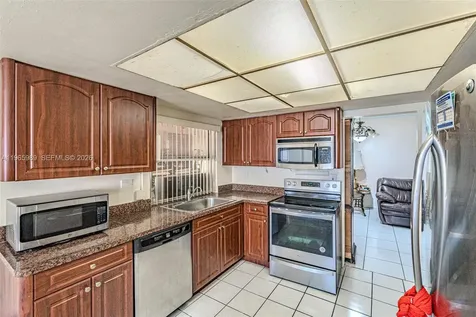 4541 NW 23rd Street Lauderhill FL 33313