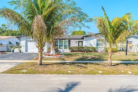 4541 NW 23rd Street Lauderhill FL 33313