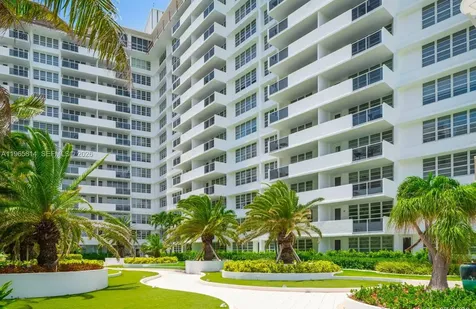 100 Lincoln Road Miami Beach FL 33139