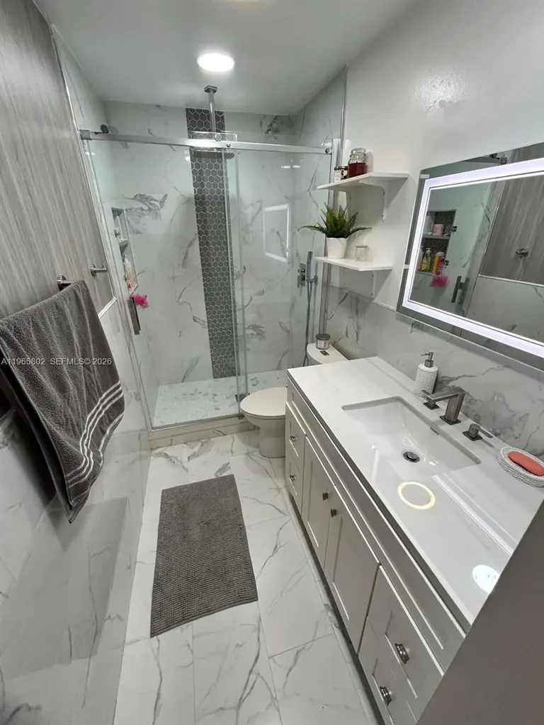 7342 NW 38th Place Coral Springs FL 33065