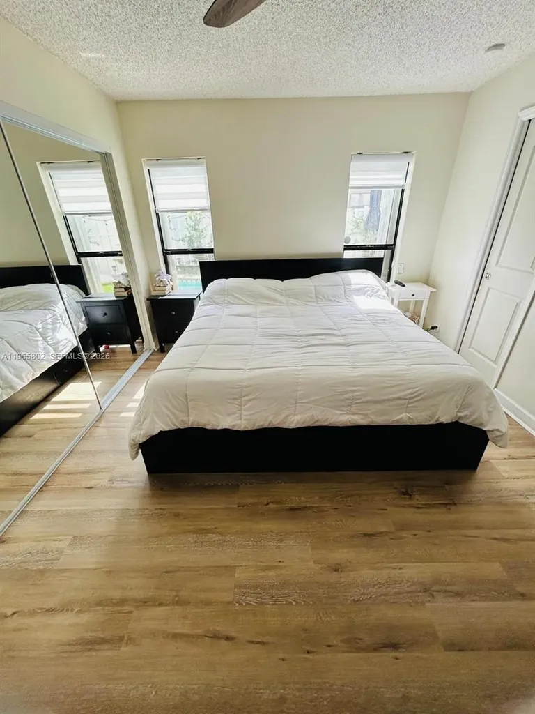 7342 NW 38th Place Coral Springs FL 33065