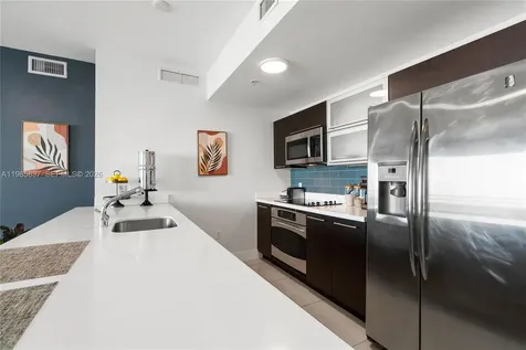 90 SW 3rd Street Miami FL 33130
