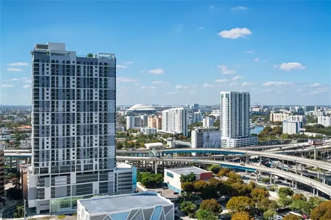 90 SW 3rd Street Miami FL 33130
