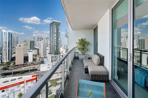 90 SW 3rd Street Miami FL 33130