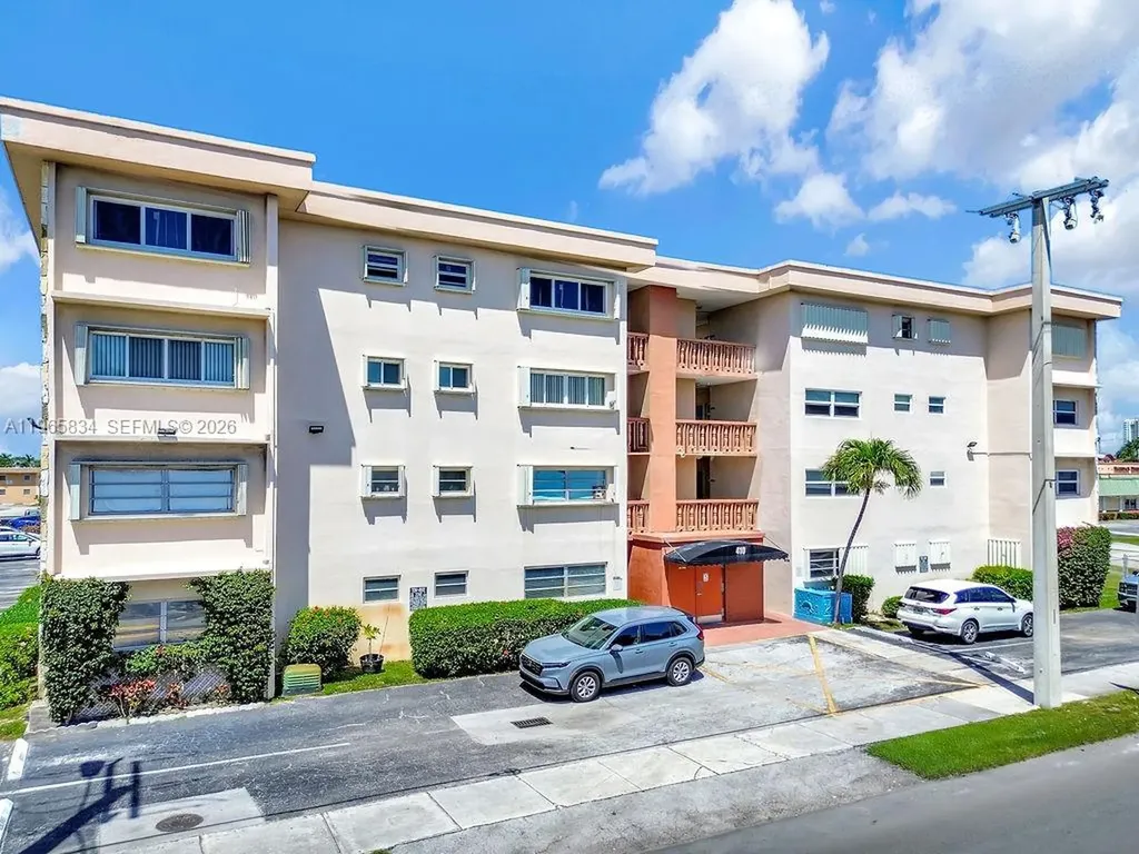 410 SE 2nd Street Hallandale Beach FL 33009