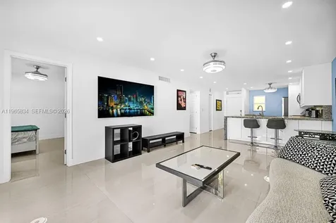 410 SE 2nd Street Hallandale Beach FL 33009