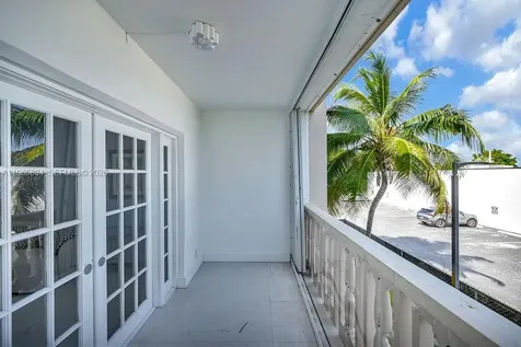 410 SE 2nd Street Hallandale Beach FL 33009