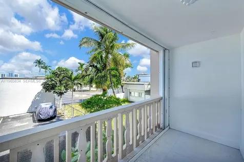 410 SE 2nd Street Hallandale Beach FL 33009