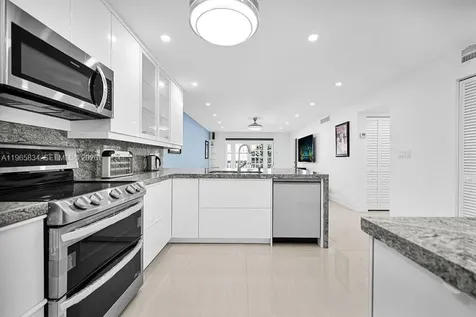 410 SE 2nd Street Hallandale Beach FL 33009