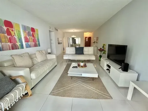 3901 S Ocean Drive Hollywood FL 33019