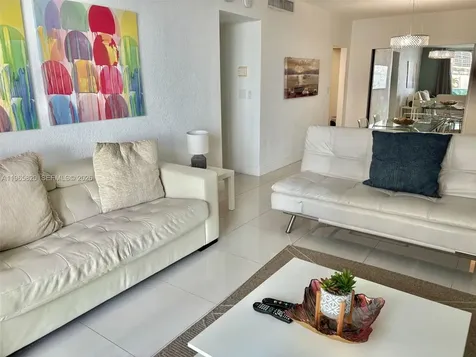 3901 S Ocean Drive Hollywood FL 33019