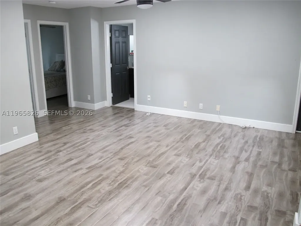 5285 NW 112th Terrace Coral Springs FL 33076