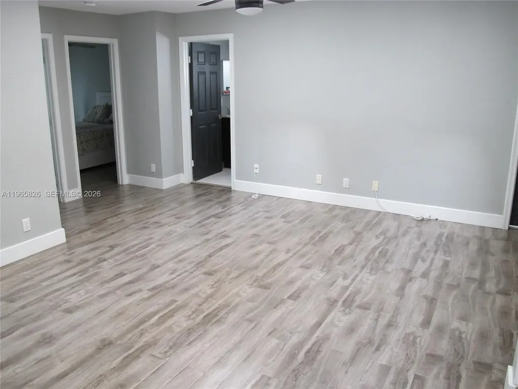 5285 NW 112th Terrace Coral Springs FL 33076