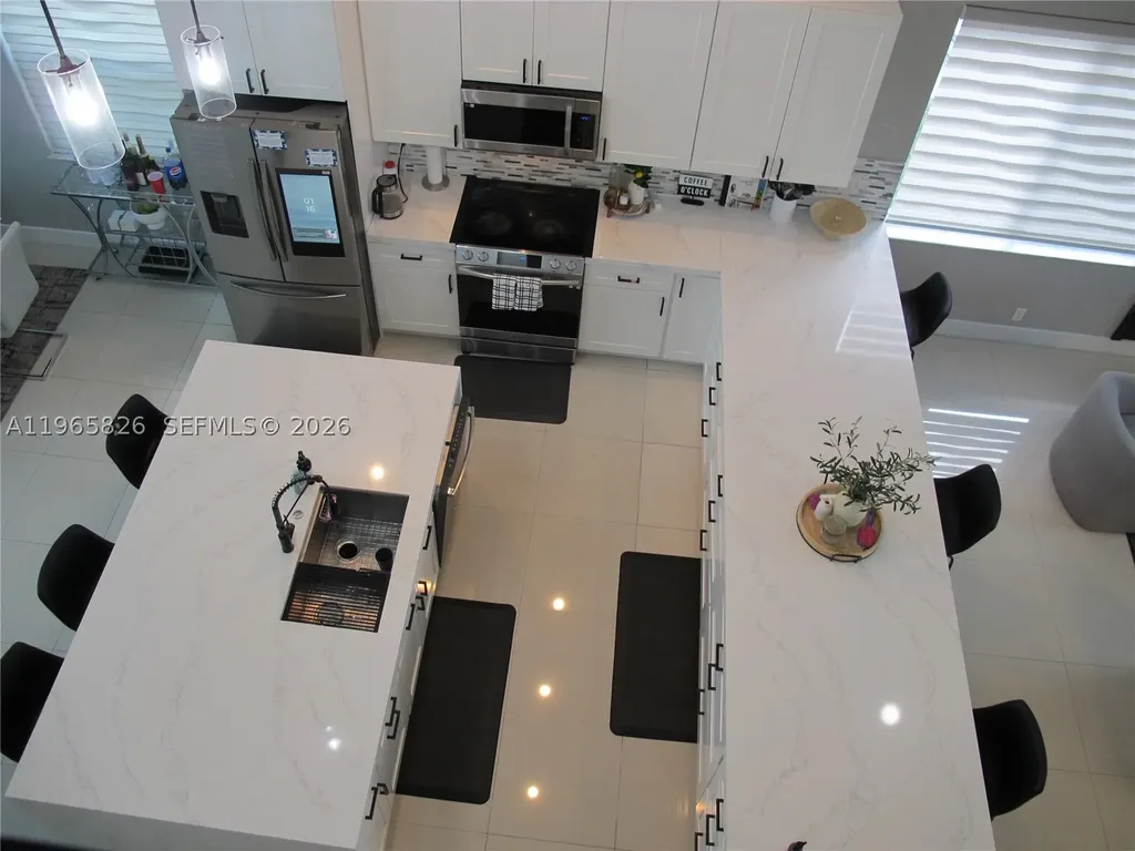 5285 NW 112th Terrace Coral Springs FL 33076