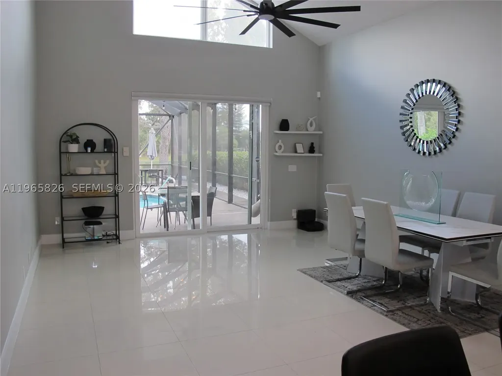 5285 NW 112th Terrace Coral Springs FL 33076