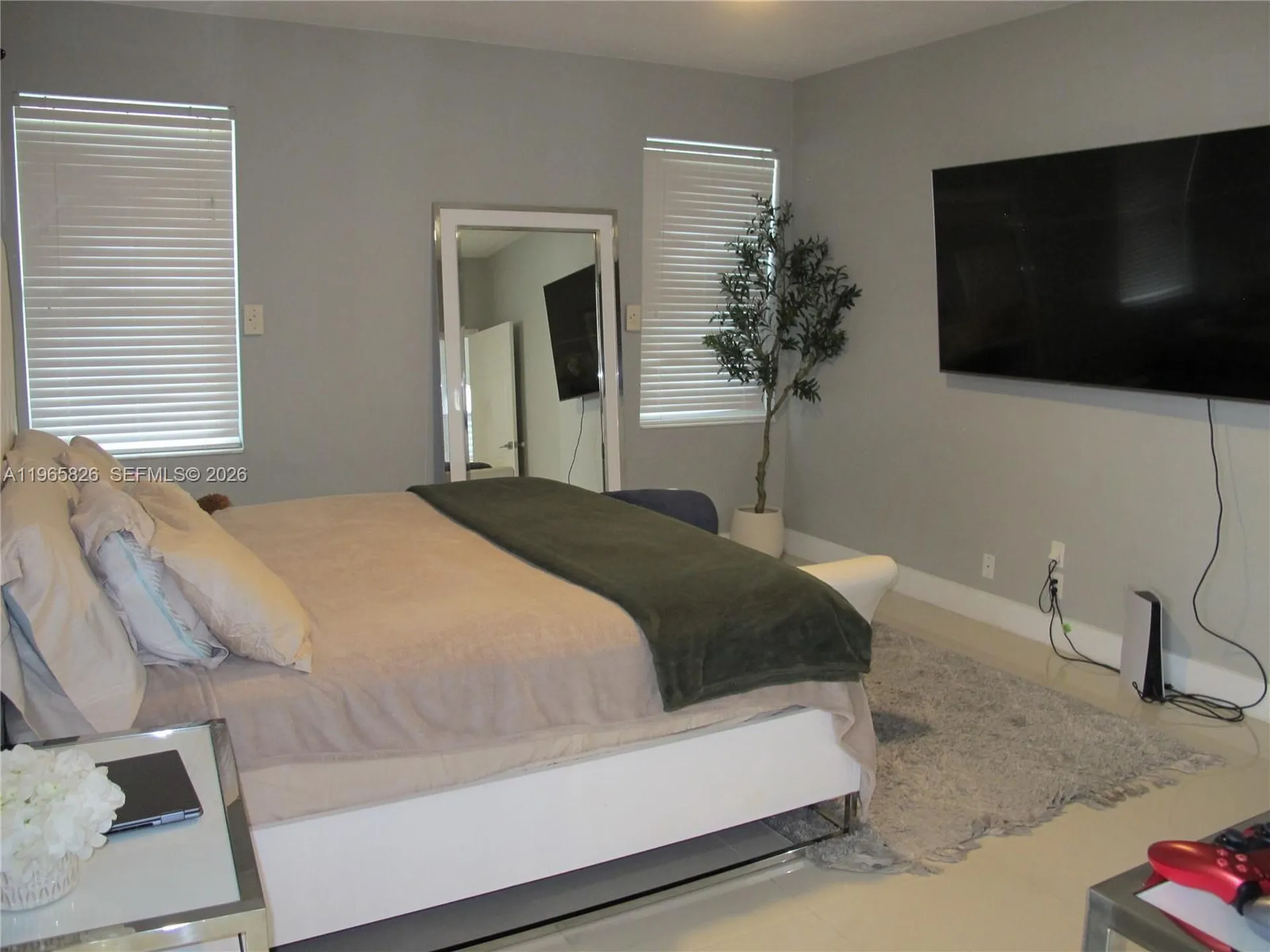 5285 NW 112th Terrace Coral Springs FL 33076