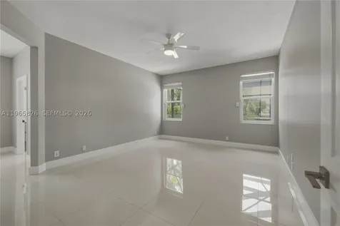 5285 NW 112th Terrace Coral Springs FL 33076