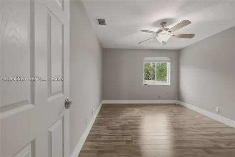 5285 NW 112th Terrace Coral Springs FL 33076
