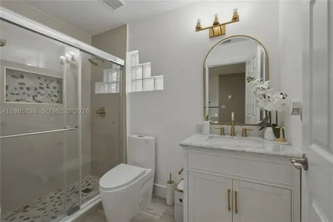 5285 NW 112th Terrace Coral Springs FL 33076