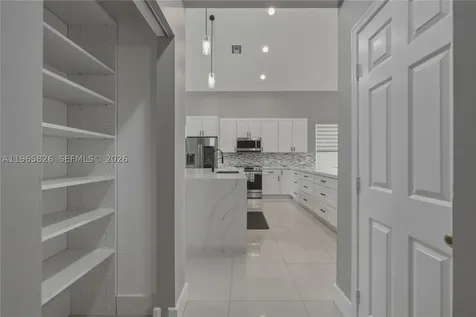 5285 NW 112th Terrace Coral Springs FL 33076