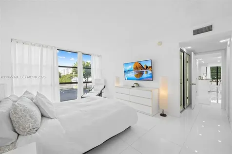 800 Parkview Drive Hallandale Beach FL 33009