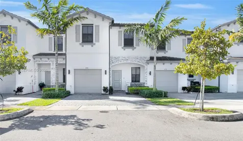 656 NW 203rd Terrace Miami Gardens FL 33169