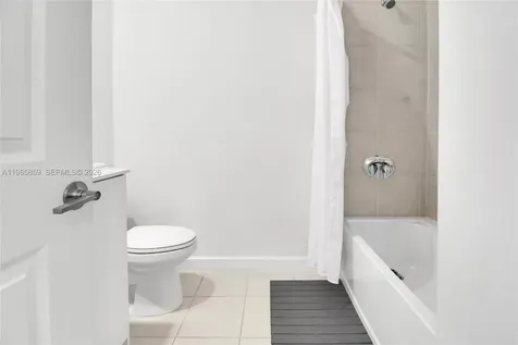 656 NW 203rd Terrace Miami Gardens FL 33169
